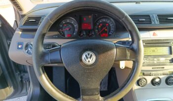 Volkswagen Passat 1.6 BENZINH 115hp full