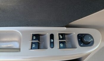 Volkswagen Passat 1.6 BENZINH 115hp full