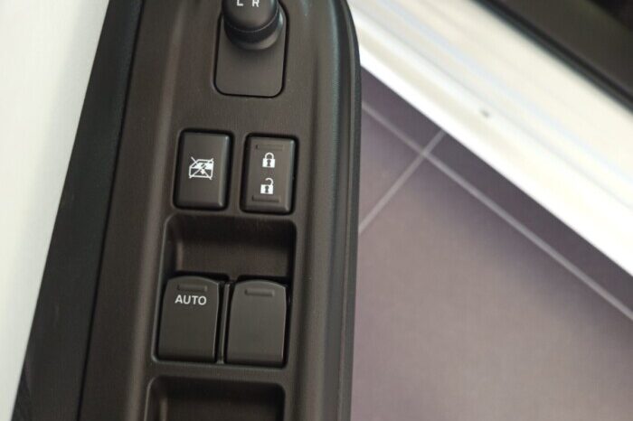 SUZUKI SWIFT 1.2 HYBRID 12V-ISG 82HP GL+ full