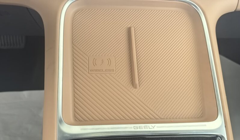 GEELY STARRAY EM-i TECH full