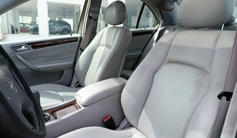 Mercedes Benz C200 KOMPRESSOR full