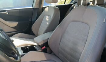 Volkswagen Passat 1.6 BENZINH 115hp full
