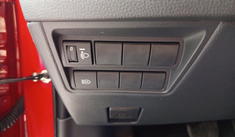 Toyota Yaris Cross 1.5 HDF 130hp Active Plus full