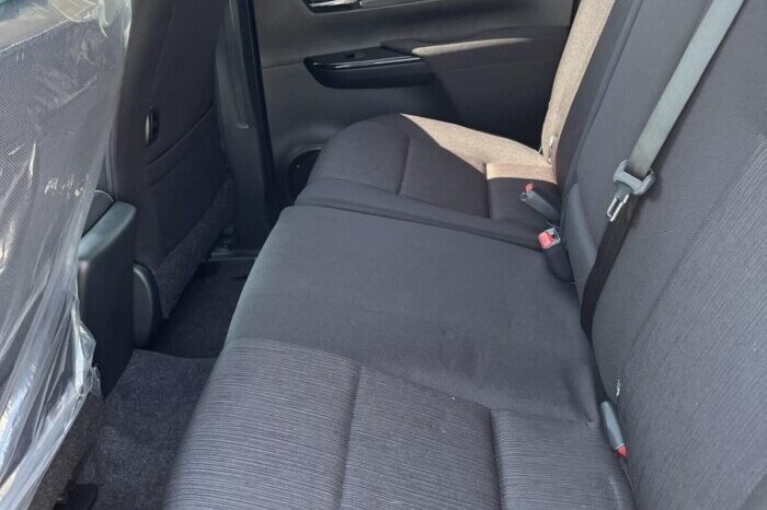 Toyota HILUX DC 4X4 2.8D 48V CRUISER A/T full