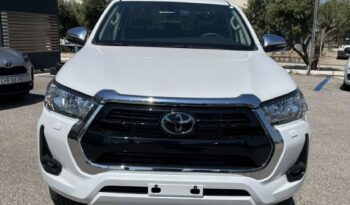 Toyota HILUX DC 4X4 2.8D 48V CRUISER A/T full