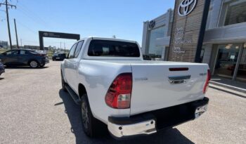 Toyota HILUX DC 4X4 2.8D 48V CRUISER A/T full