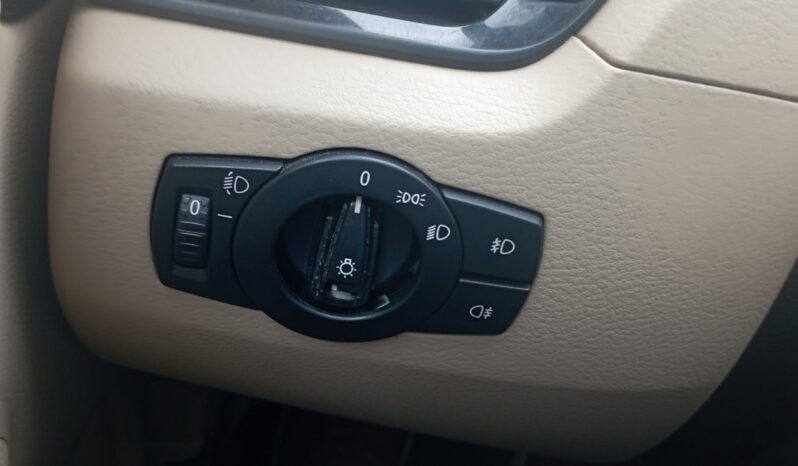 BMW X1 sDrive 16i full