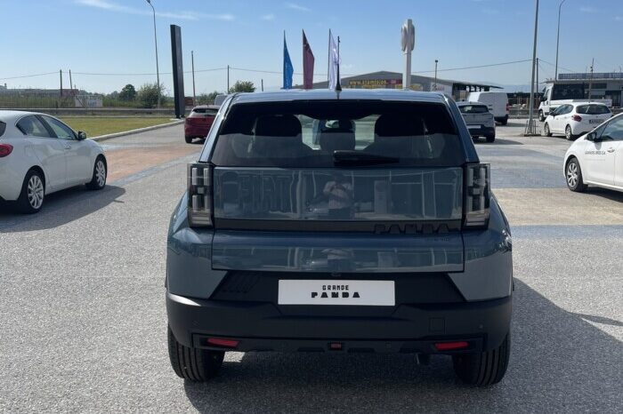 FIaT Grande Panda Icon 1.2cc Hybrid 110hp DCT full