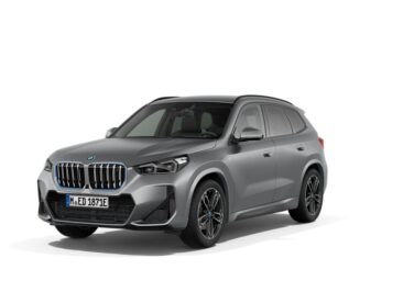 VEHICLE_VIEW_030_iX1 xDrive30_1777443761955