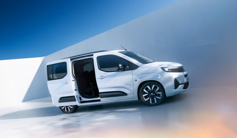Opel COMBO 7SEATS 100HP MT EDITION L2H1 full