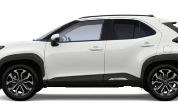 Toyota Yaris Cross 1.5 HDF 130hp Style full