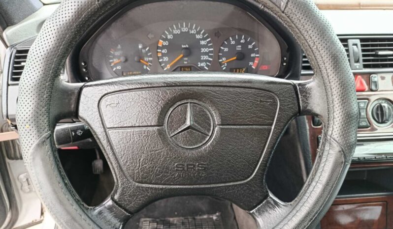 MERCEDES BENZ C180 1.8 full