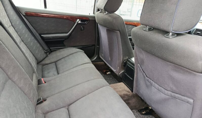 MERCEDES BENZ C180 1.8 full