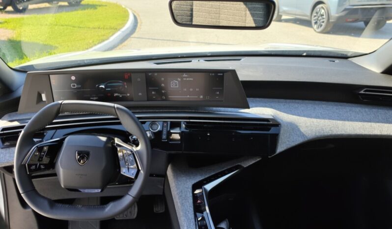 PEUGEOT 3008 HYBRID 145 e-DCS6 STYLE full