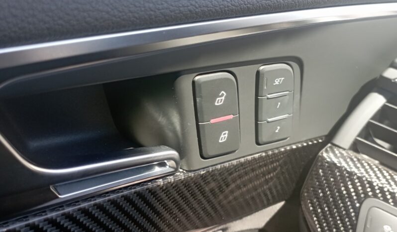 AUDI RS4 QUATTRO (Π) full