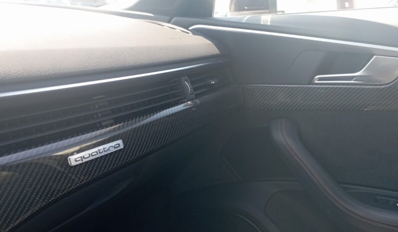 AUDI RS4 QUATTRO (Π) full