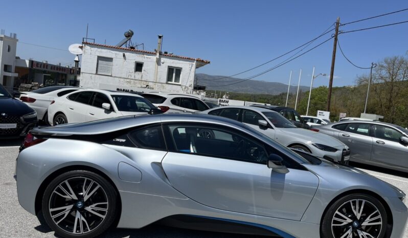 BMW i8 Coupe 1.5 Plug-In Hybrid full