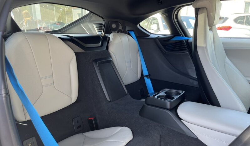 BMW i8 Coupe 1.5 Plug-In Hybrid full