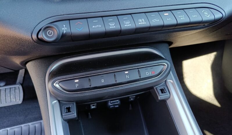 Jeep AVENGER 1.2 145HP T3 MHEV DCT OVERLAND 4xe 4X4 full