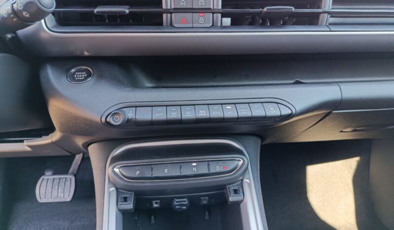 Jeep AVENGER 1.2 145HP T3 MHEV DCT OVERLAND 4xe 4X4 full