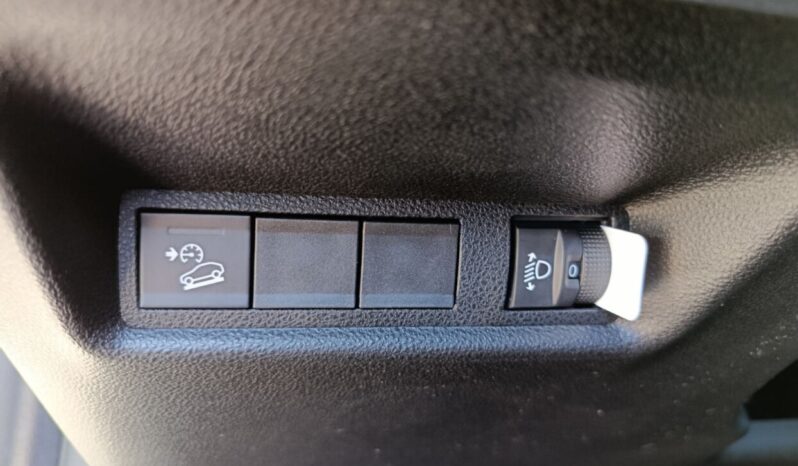 Jeep AVENGER 1.2 145HP T3 MHEV DCT OVERLAND 4xe 4X4 full