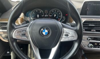 BMW 740e Plug-In M Pack full