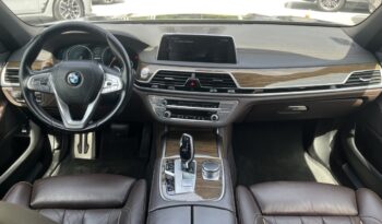 BMW 740e Plug-In M Pack full