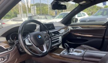 BMW 740e Plug-In M Pack full