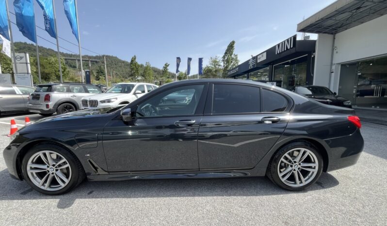 BMW 740e Plug-In M Pack full