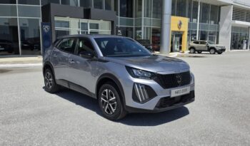 PEUGEOT 2008 FL 1.2 100hp STYLE full