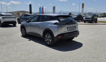 PEUGEOT 2008 FL 1.2 100hp STYLE full