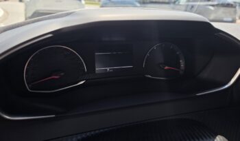 PEUGEOT 2008 FL 1.2 100hp STYLE full