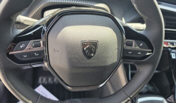 PEUGEOT 2008 FL 1.2 100hp STYLE full