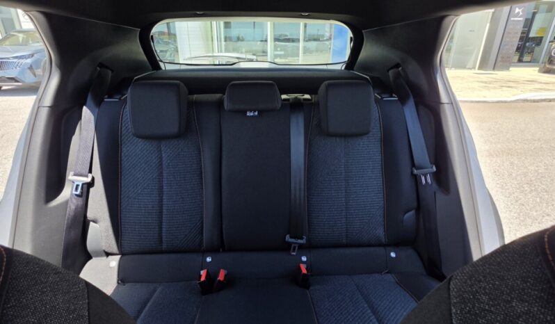 PEUGEOT 2008 FL 1.2 100hp STYLE full
