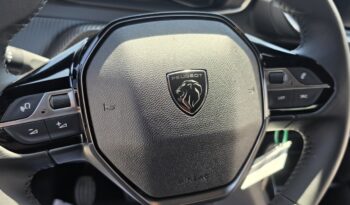 PEUGEOT 2008 FL 1.2 100hp STYLE full