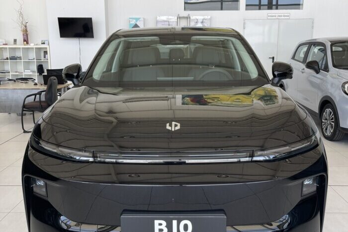 Leapmotor B10 Design Max 67,1kWh 214hp Αμιγώς Ηλεκτρικό full