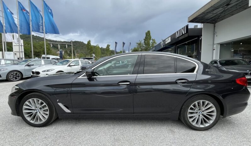 BMW 530e iPerformance ΕΛΛΗΝΙΚΗΣ ΑΝΤΙΠΡΟΣΩΠΕΙΑΣ full