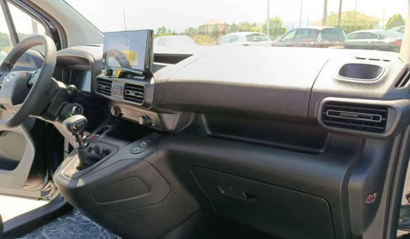 Opel COMBO 7SEATS 100HP MT EDITION L2H1 full