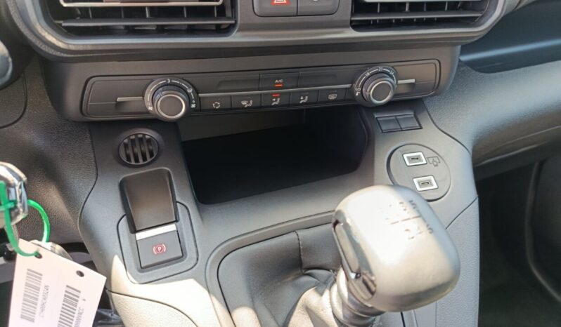 Opel COMBO 7SEATS 100HP MT EDITION L2H1 full