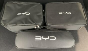 BYD SEAL U DMi DESIGN AWD 18,3KWh full