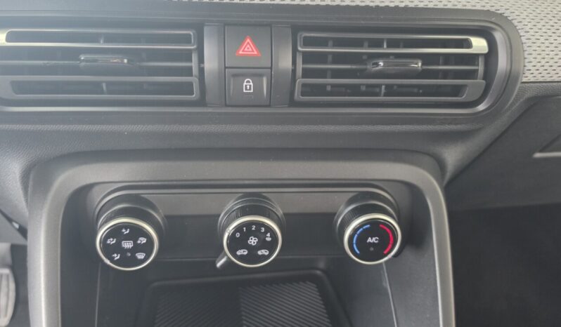 Citroen C3 PLUS 1.2 Turbo 100hp Manual full