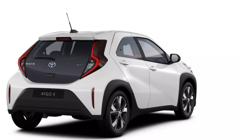TOYOTA AYGO Cross(X) 1.5PHDF 116hp X-STYLE PLUS full