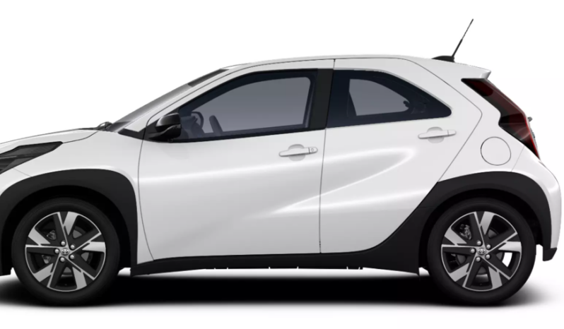 TOYOTA AYGO Cross(X) 1.5PHDF 116hp X-STYLE PLUS full