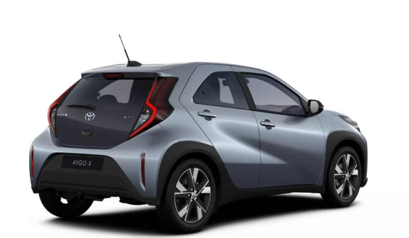 TOYOTA AYGO Cross(X) 1.5PHDF 116hp X-STYLE full