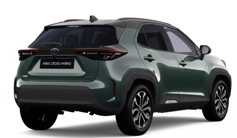 Toyota Yaris Cross 1.5 HDF 130hp Style Bi-tone full