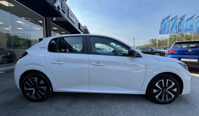 PEUGEOT 208 FL 1.2 100hp STYLE full
