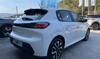 PEUGEOT 208 FL 1.2 100hp STYLE full