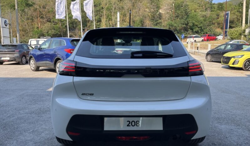PEUGEOT 208 FL 1.2 100hp STYLE full