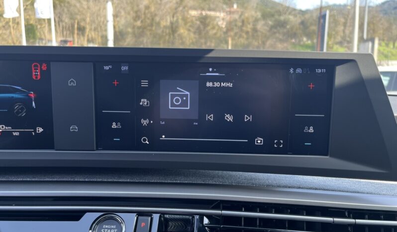PEUGEOT 3008 HYBRID 145 e-DCS6 STYLE full