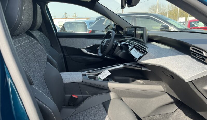 PEUGEOT 3008 HYBRID 145 e-DCS6 STYLE full